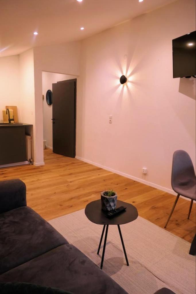 Nest'L Appartements & Zimmer Mösern 客房 照片